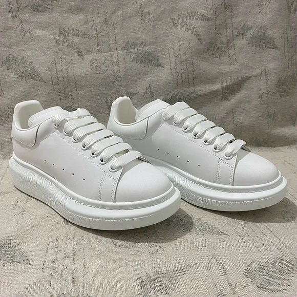 Alexander McQueen White Thick-Soled Sneakers - Picture 3 of 7
